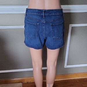 Jessica Simpson Women's Charmer Roll Cuff Shorts Size 8/29